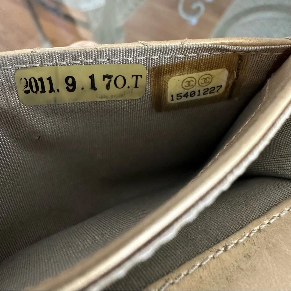 Chanel Palette Metallic Aged Flap Card Case Authentic 2011 Gold - Picture 3 of 15